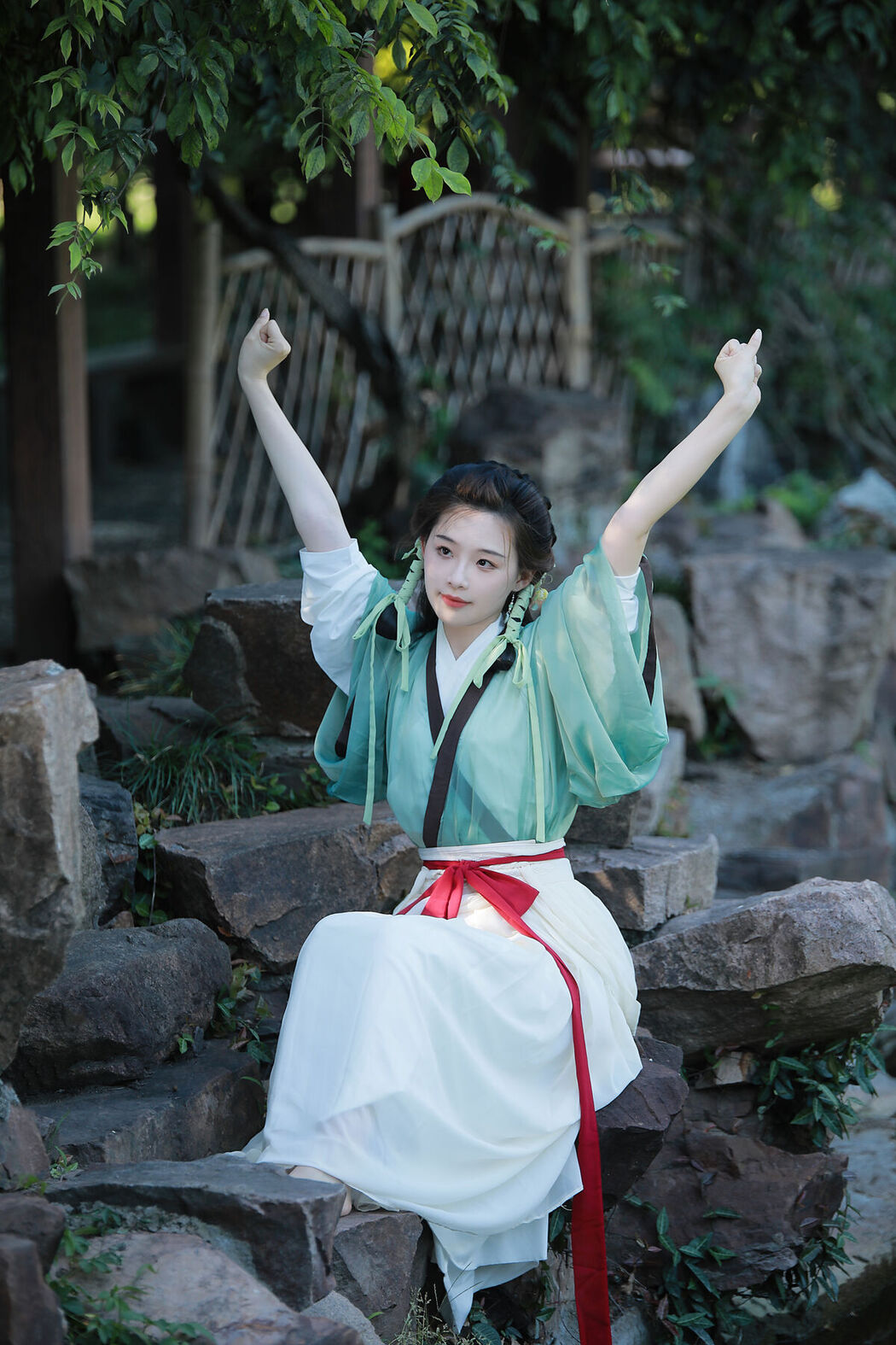 YiTuYu艺图语 Vol.7987 Miao Miao Jia De Xiao Yu Gan
