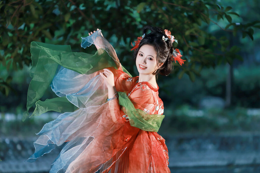 YiTuYu艺图语 Vol.7936 Zai Xia Qing He