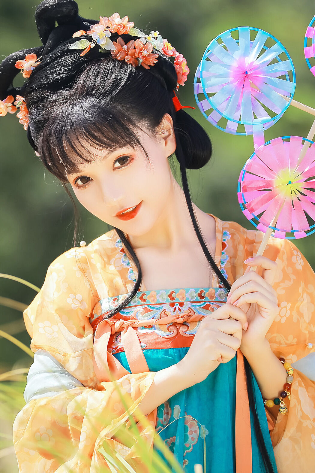 YiTuYu艺图语 Vol.7999 Fen Xiang Xiao Ye Cover Photo