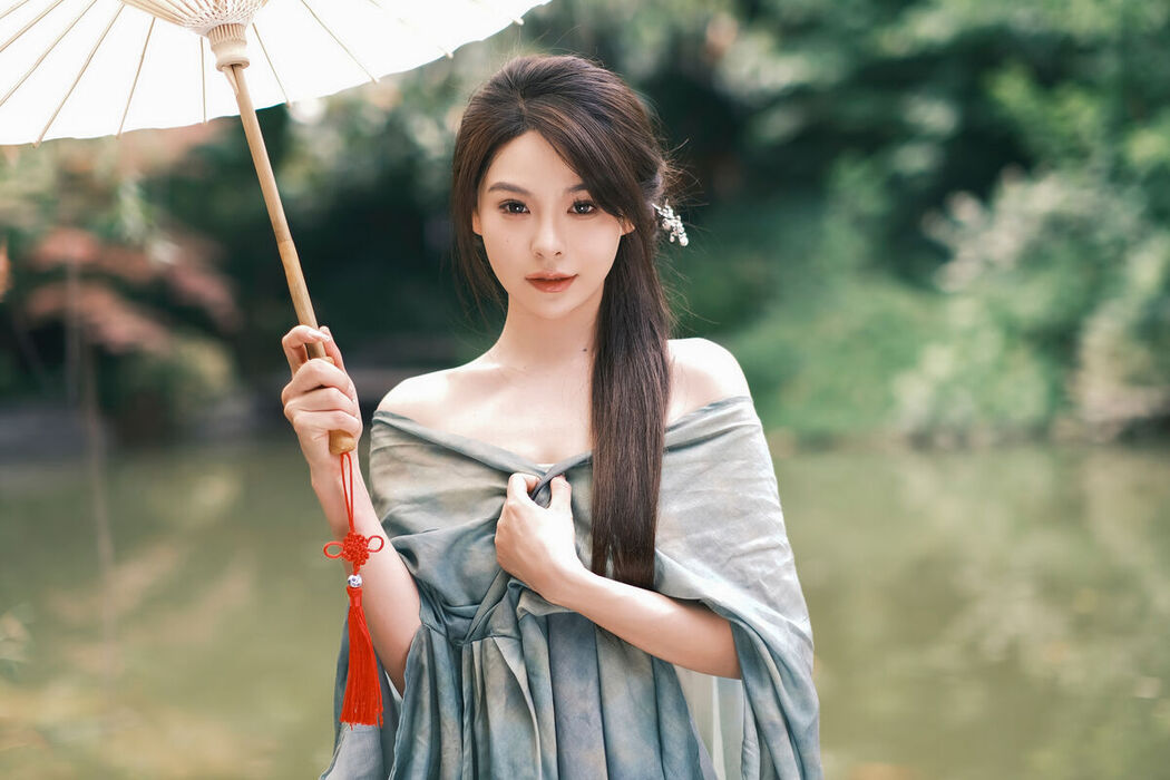 YiTuYu艺图语 Vol.7922 Qian Qian