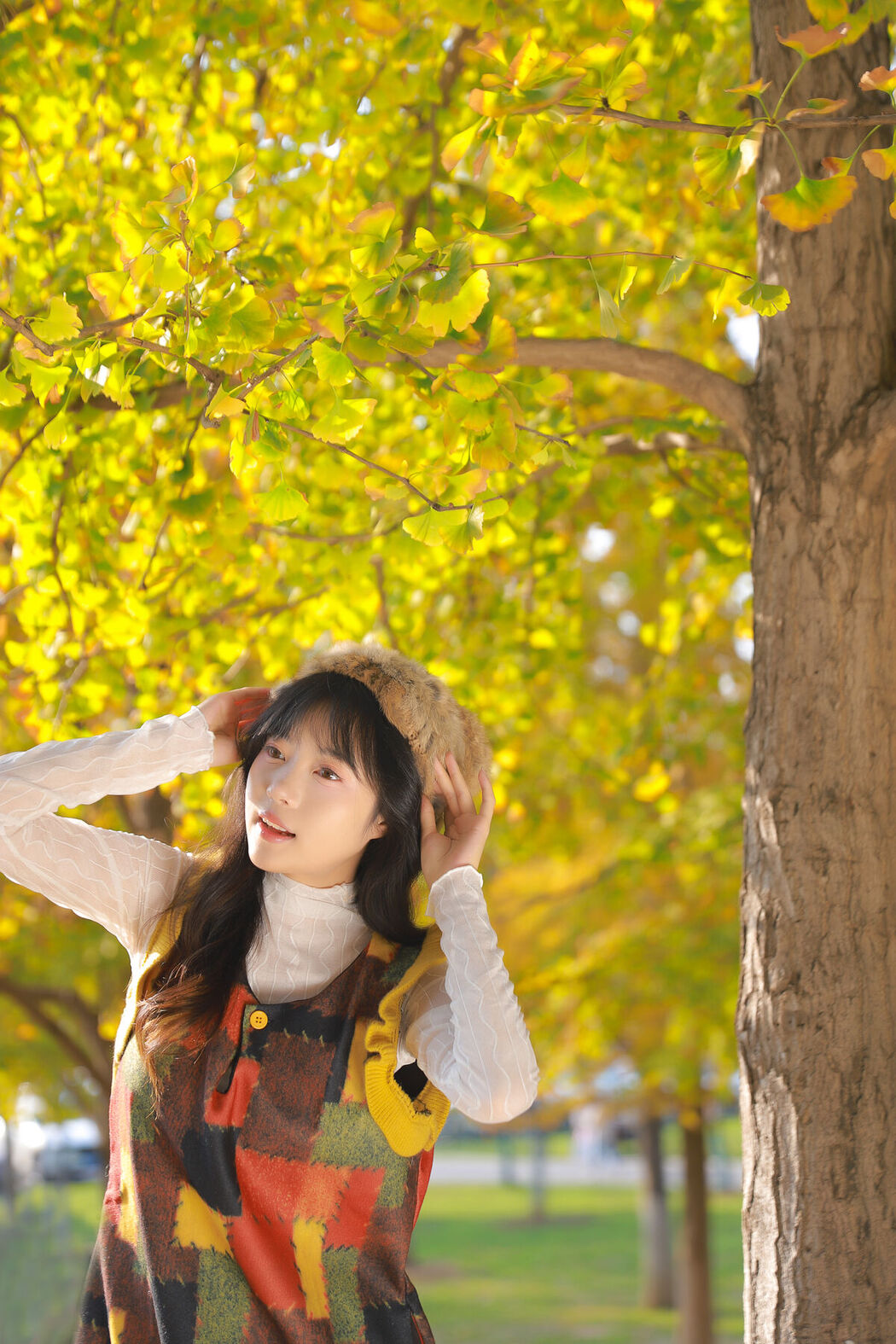 YiTuYu艺图语 Vol.8004 Xiao Wei Ren Er