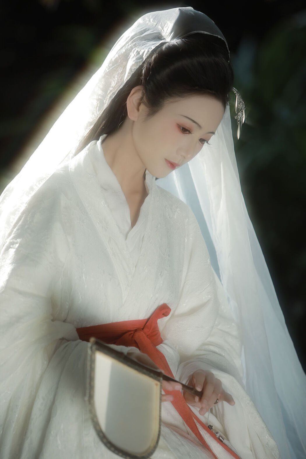 YiTuYu艺图语 Vol.7940 Yu Jin