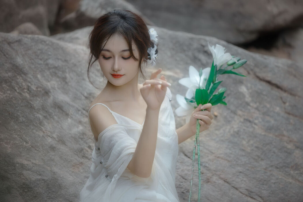 YiTuYu艺图语 Vol.7974 Da Wai Wai Ge