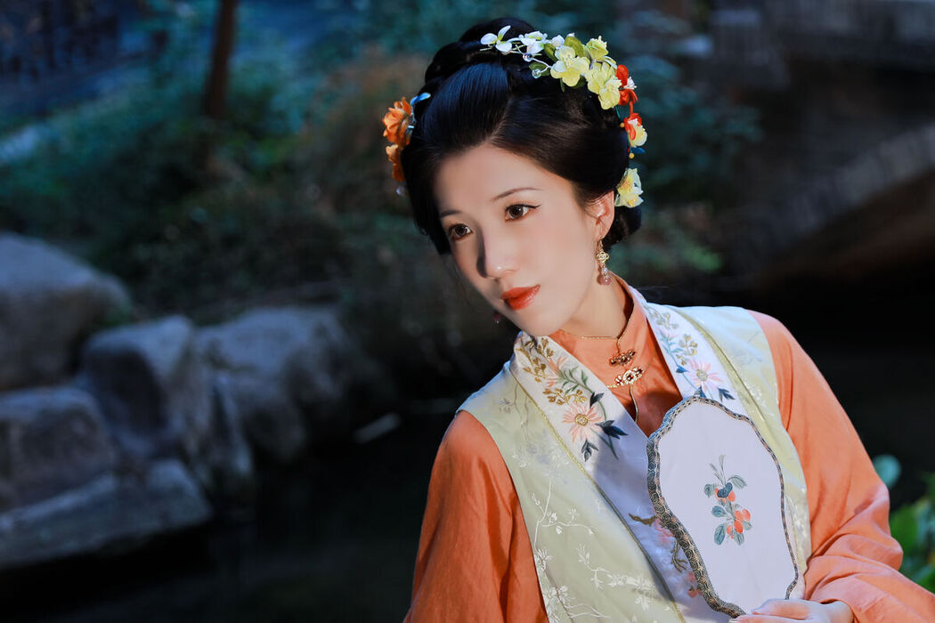 YiTuYu艺图语 Vol.7968 Bie Qiu Yue