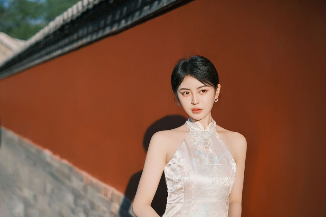 YiTuYu艺图语 Vol.7979 Hu Yun En Yoo En