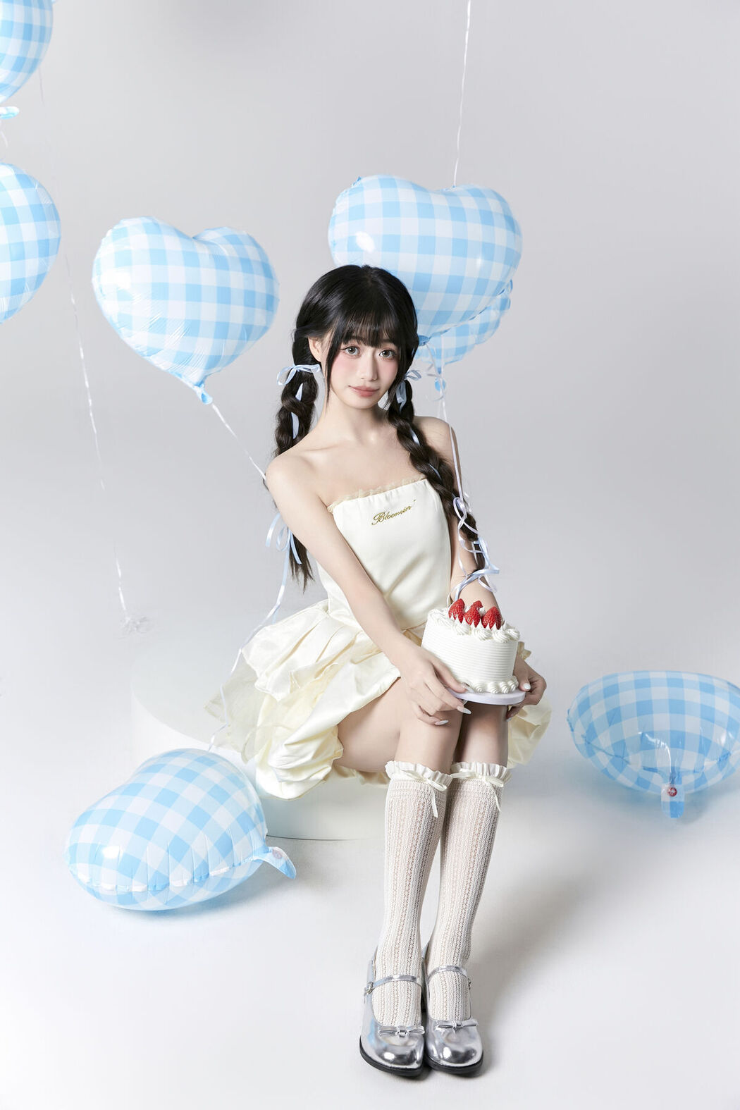 YiTuYu艺图语 Vol.7945 Bo Luo Bao