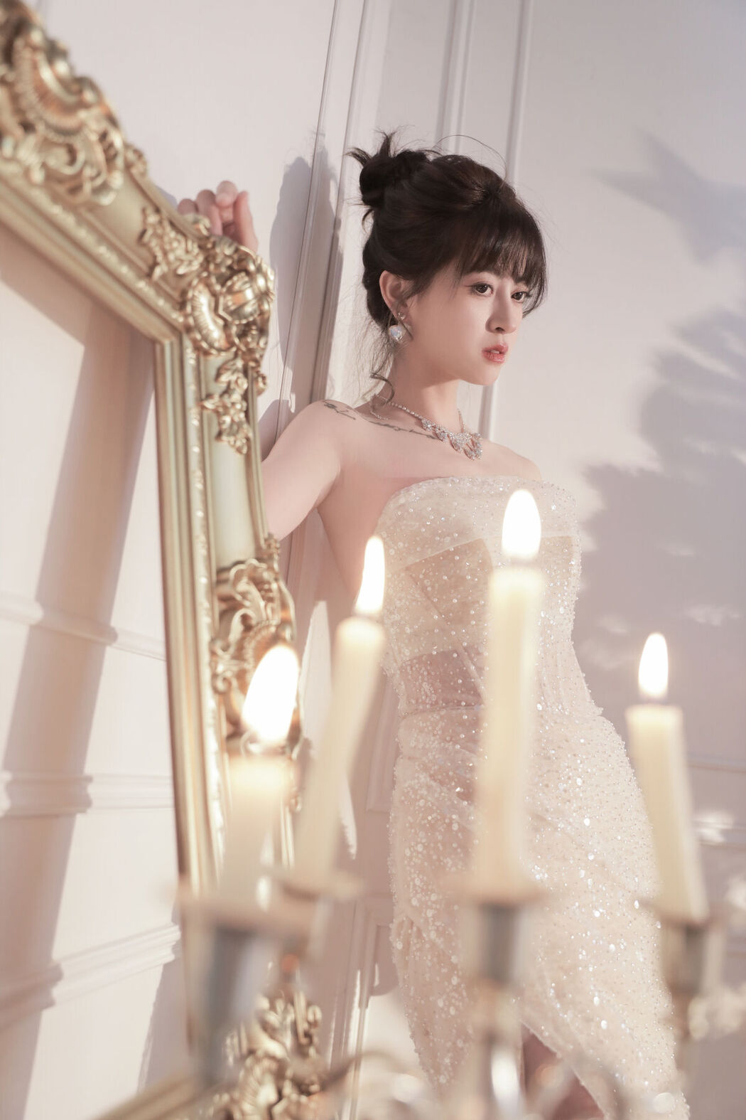 YiTuYu艺图语 Vol.7964 Yi Xuan