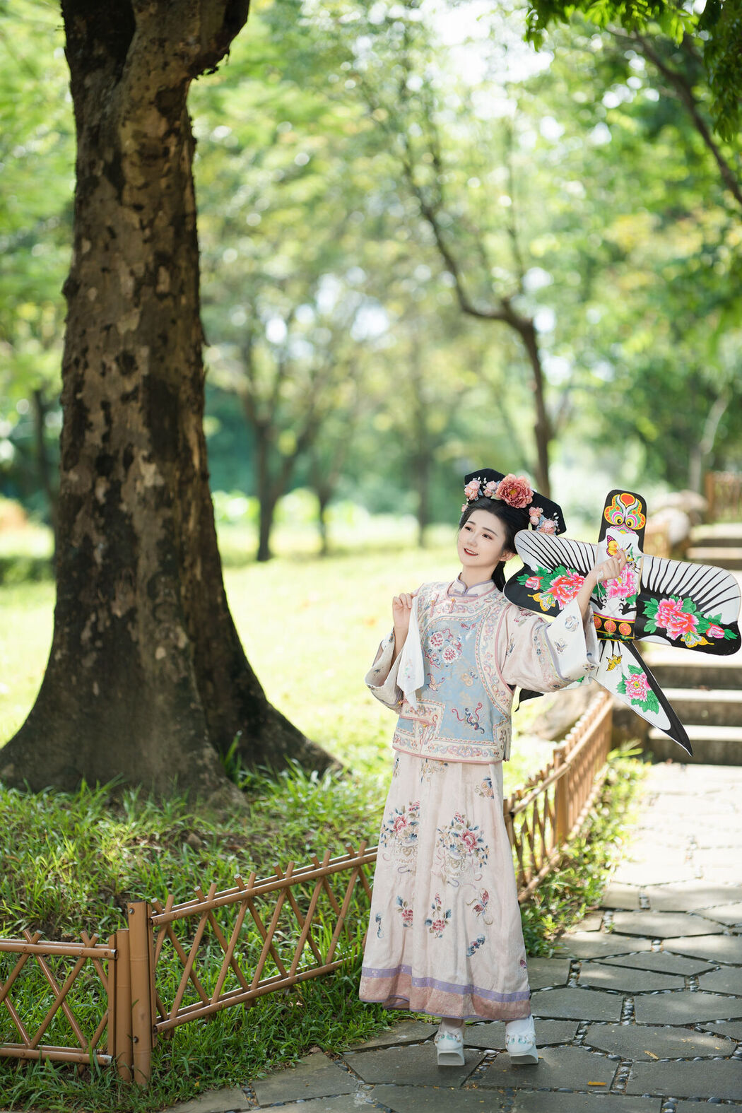 YiTuYu艺图语 Vol.8030 Dan Gao De Dan Dan