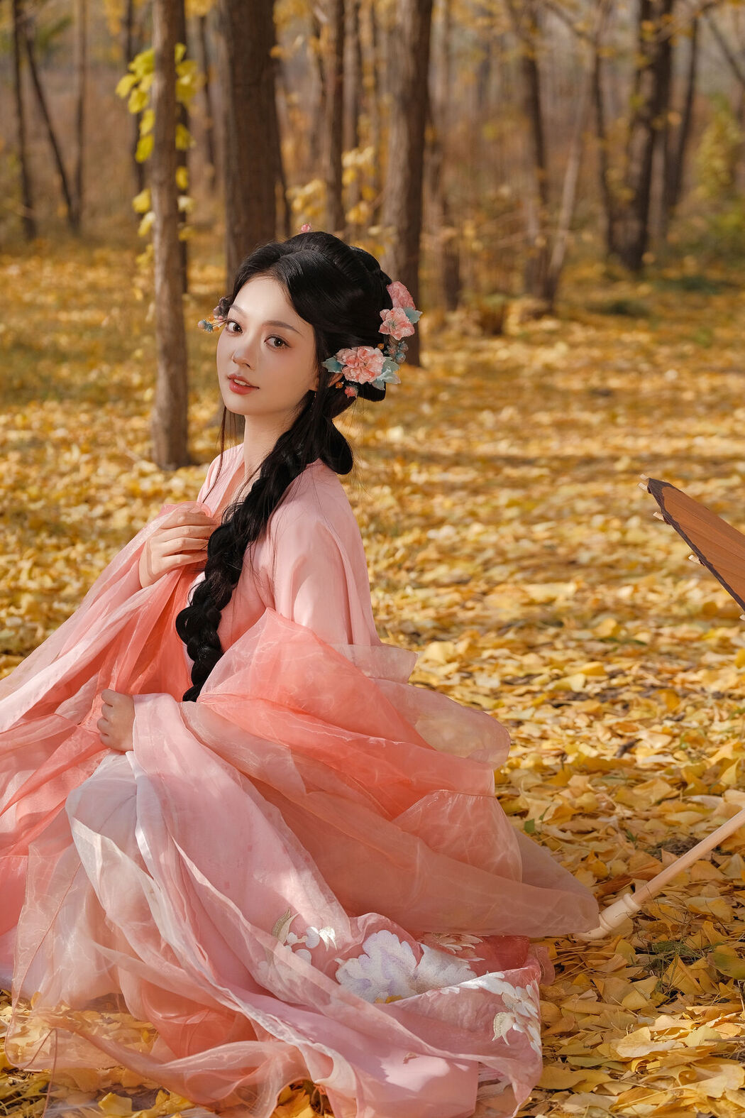 YiTuYu艺图语 Vol.7992 Qiu Qiu