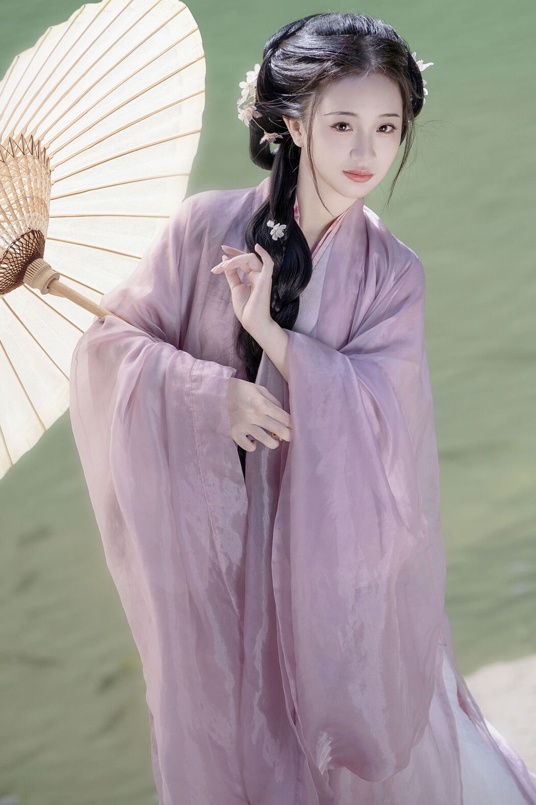 YiTuYu艺图语 Vol.8011 Mi Mi Cover Photo