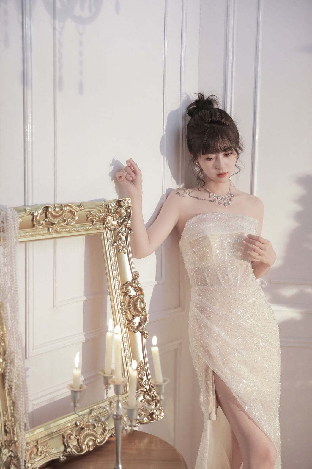 YiTuYu艺图语 Vol.7964 Yi Xuan
