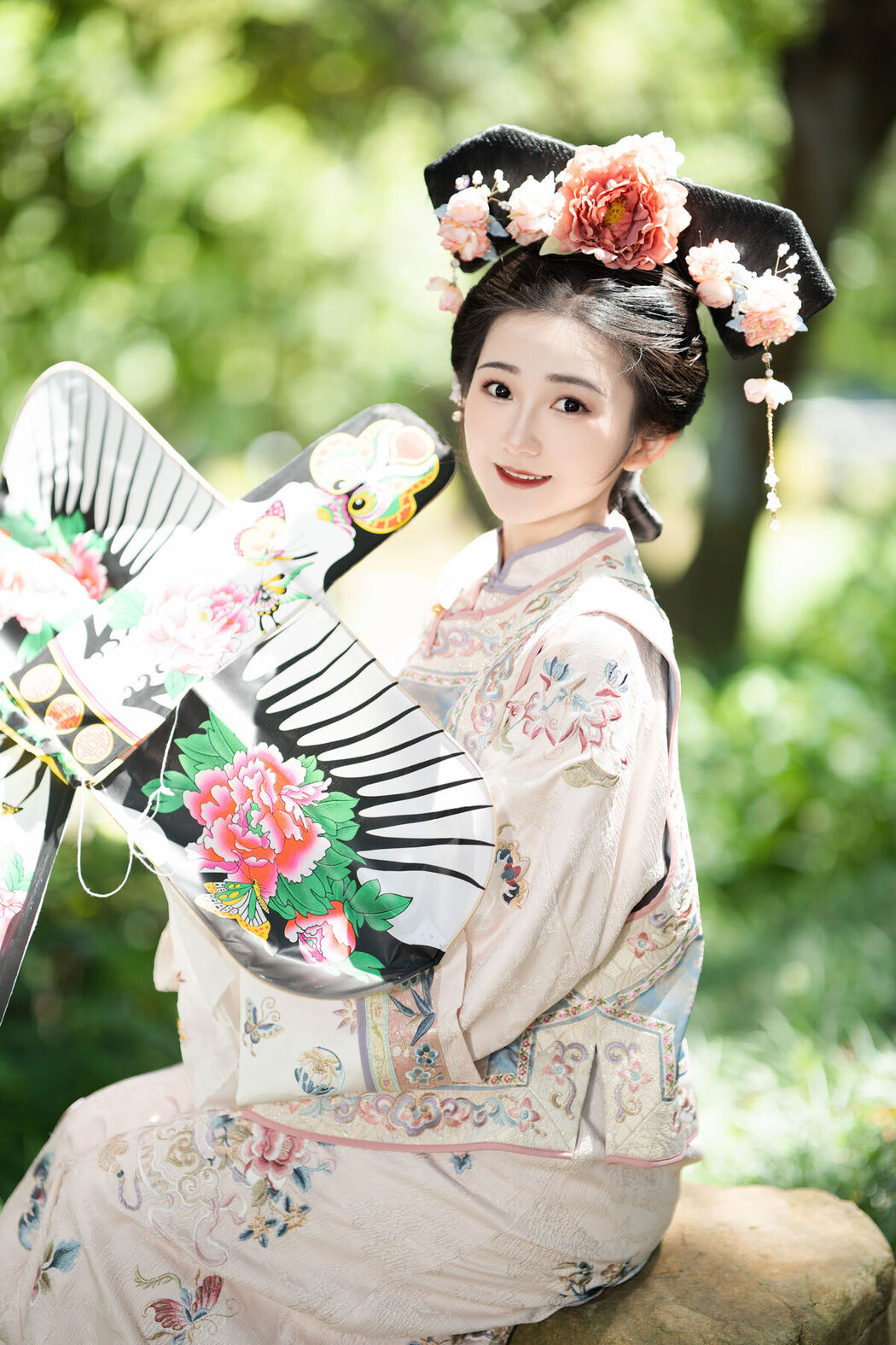 YiTuYu艺图语 Vol.8030 Dan Gao De Dan Dan