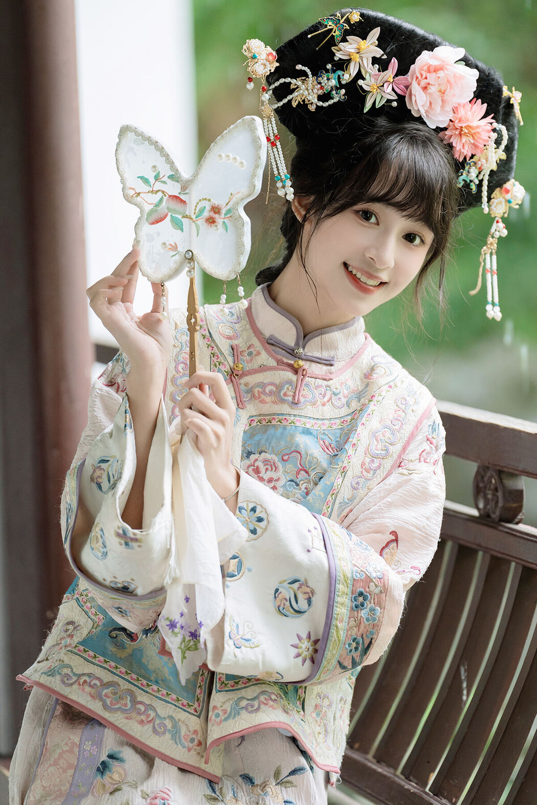 YiTuYu艺图语 Vol.7943 Xia Yu Xiao Nian Cover Photo