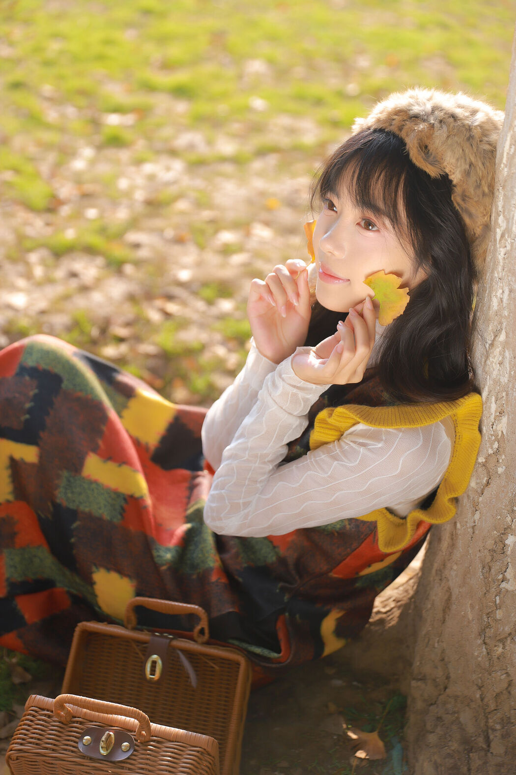YiTuYu艺图语 Vol.8004 Xiao Wei Ren Er