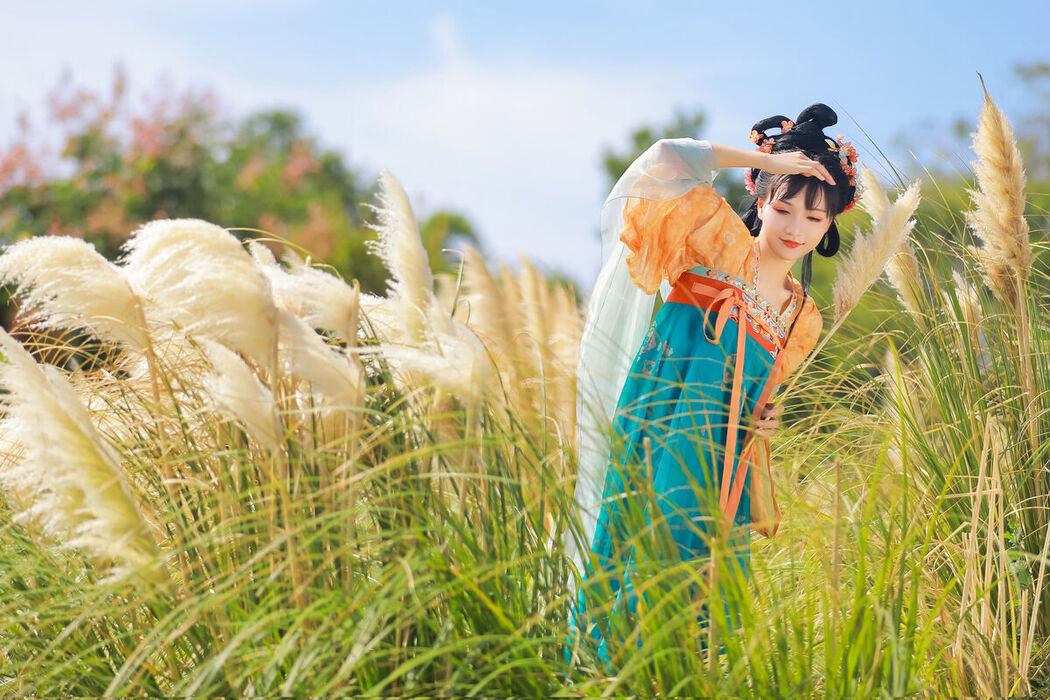 YiTuYu艺图语 Vol.7999 Fen Xiang Xiao Ye