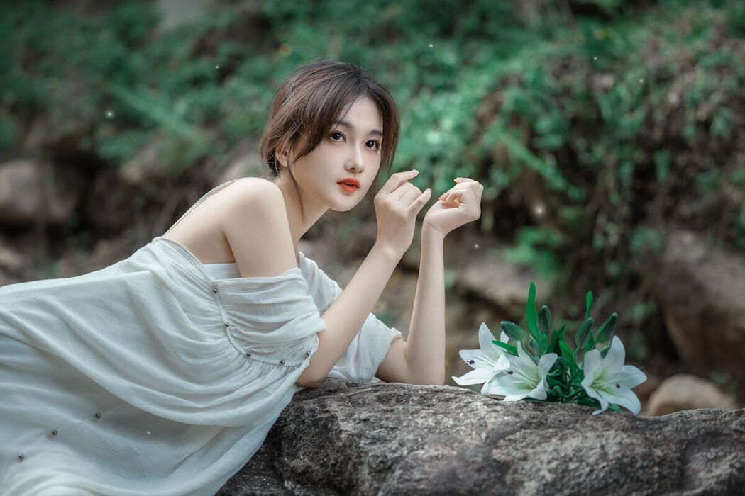 YiTuYu艺图语 Vol.7974 Da Wai Wai Ge