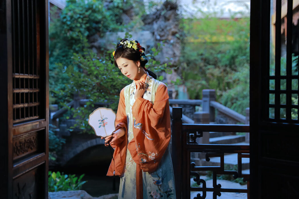 YiTuYu艺图语 Vol.7968 Bie Qiu Yue