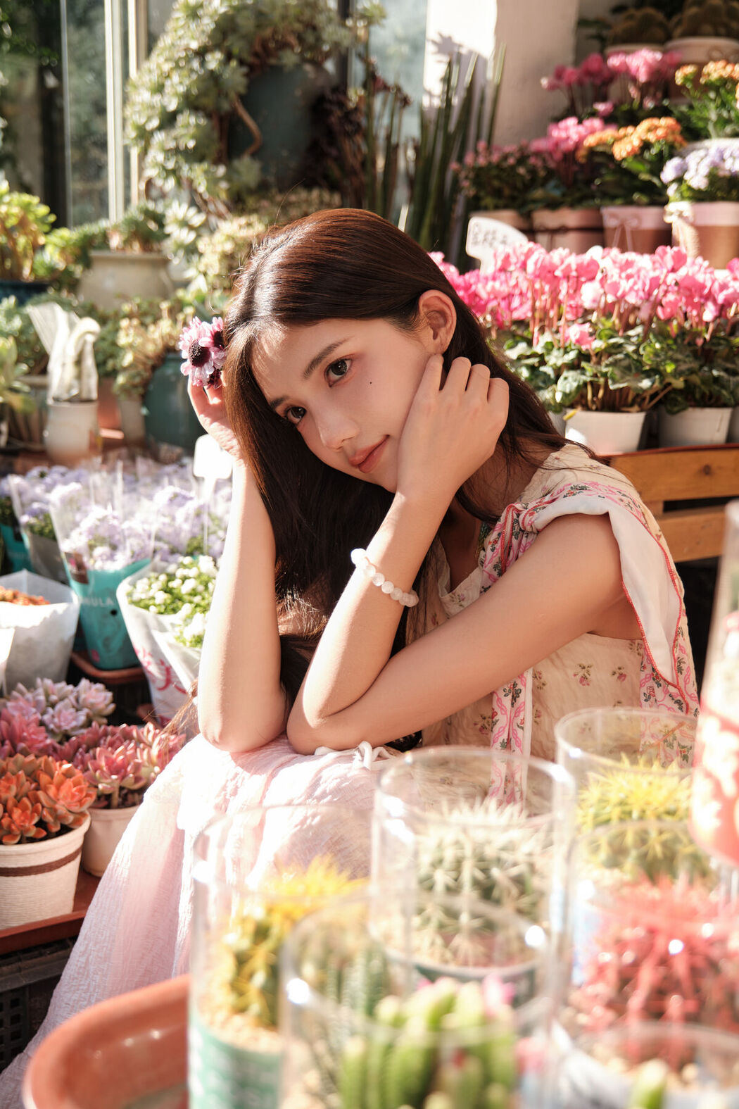 YiTuYu艺图语 Vol.8021 Duo Mi Domy