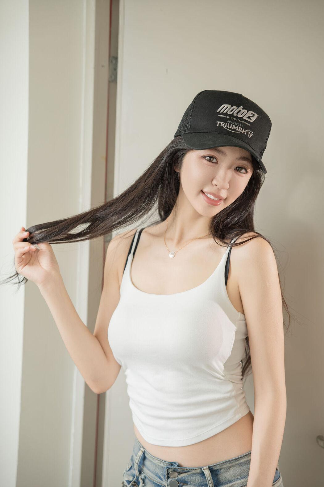 YiTuYu艺图语 Vol.7941 Tong Tong