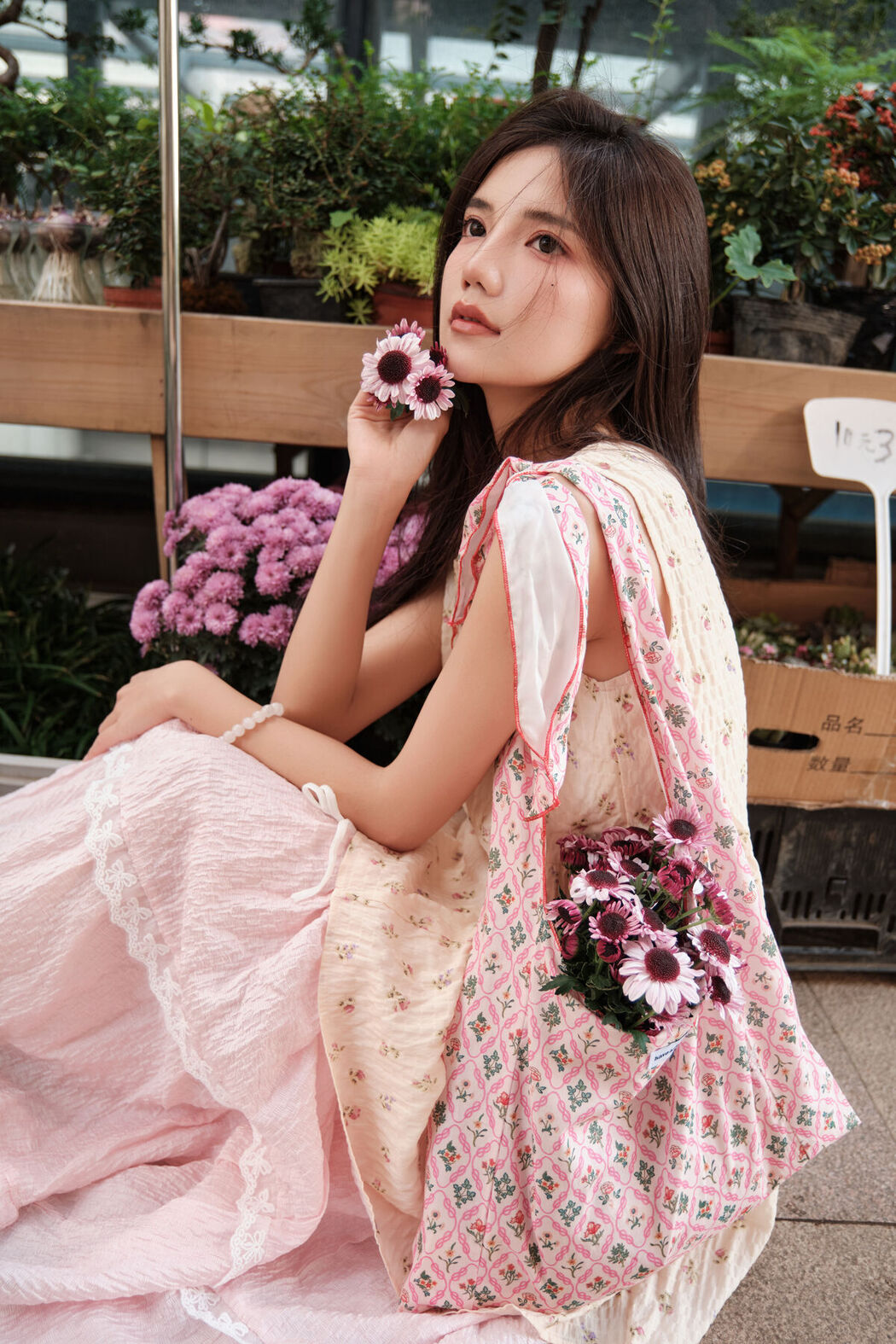 YiTuYu艺图语 Vol.8021 Duo Mi Domy