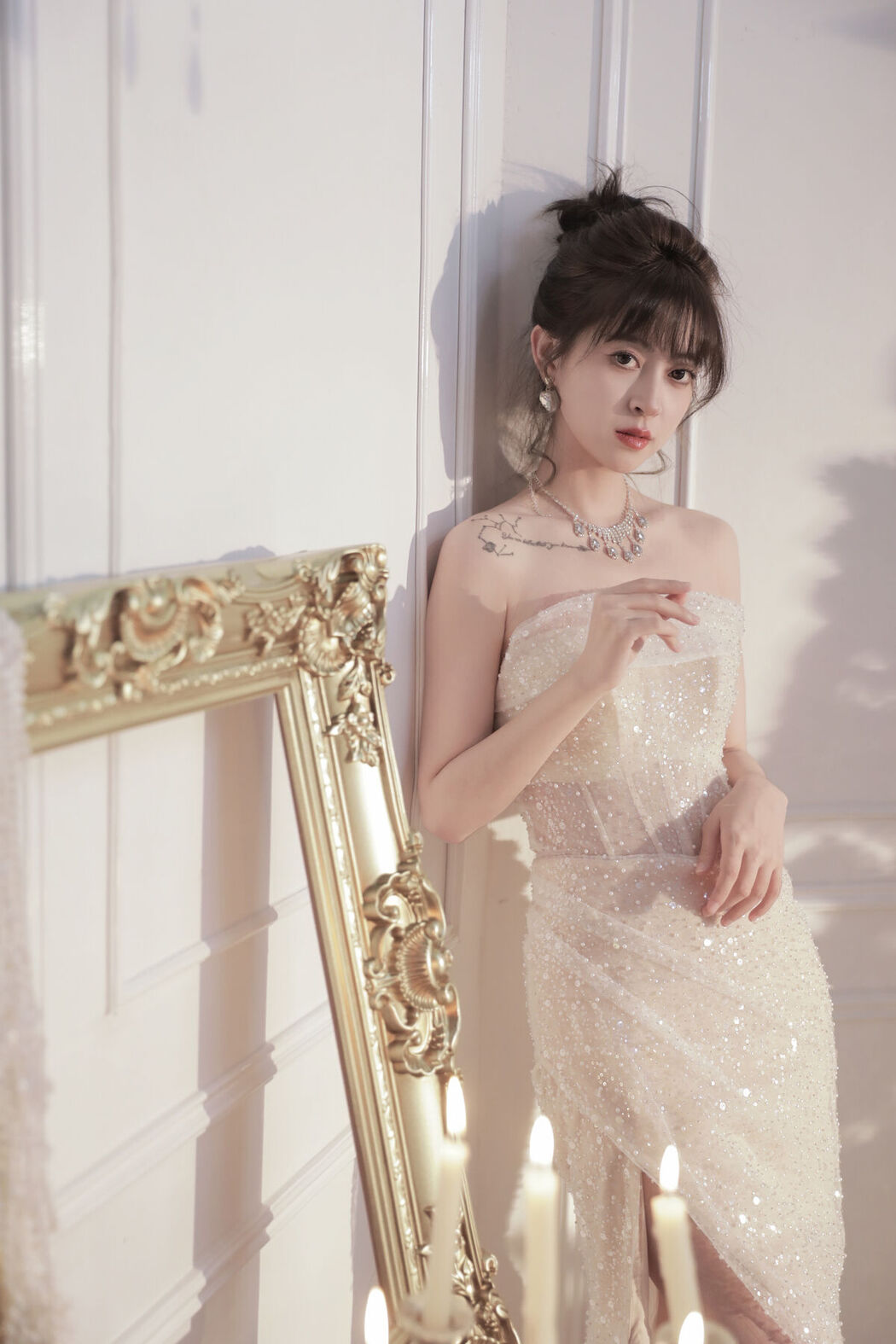 YiTuYu艺图语 Vol.7964 Yi Xuan