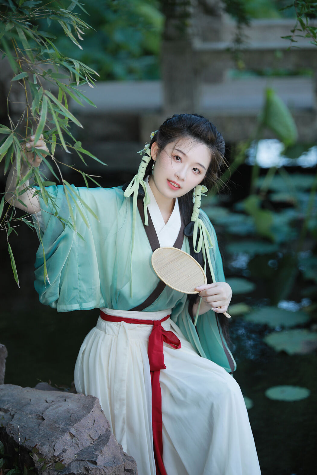 YiTuYu艺图语 Vol.7987 Miao Miao Jia De Xiao Yu Gan