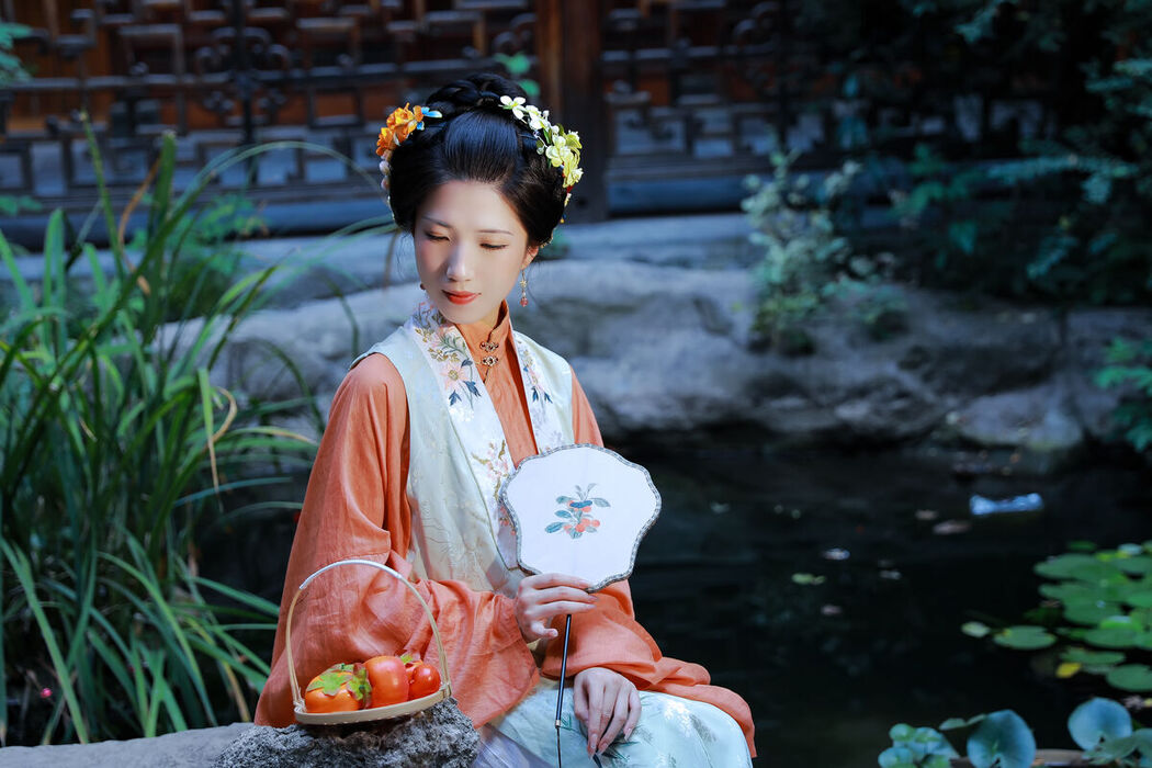 YiTuYu艺图语 Vol.7968 Bie Qiu Yue