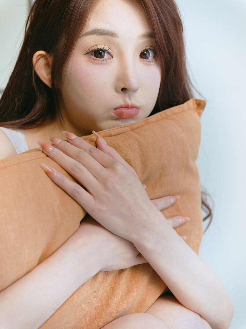 YiTuYu艺图语 Vol.8016 Wen Wen Zi