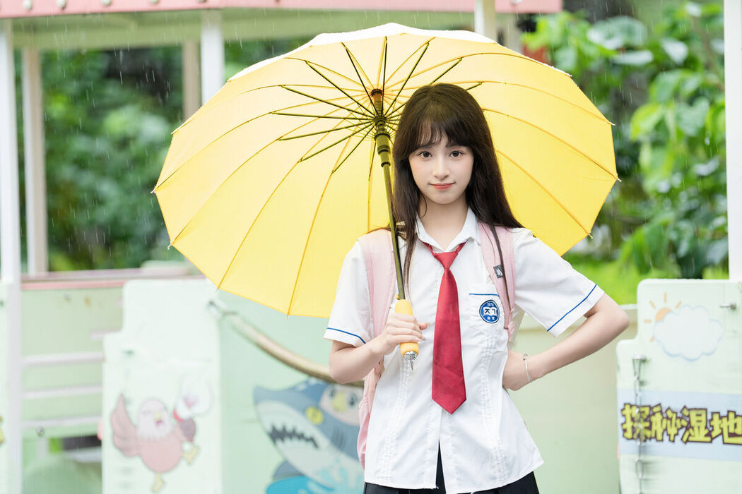 YiTuYu艺图语 Vol.7963 Xia Yu Xiao Nian