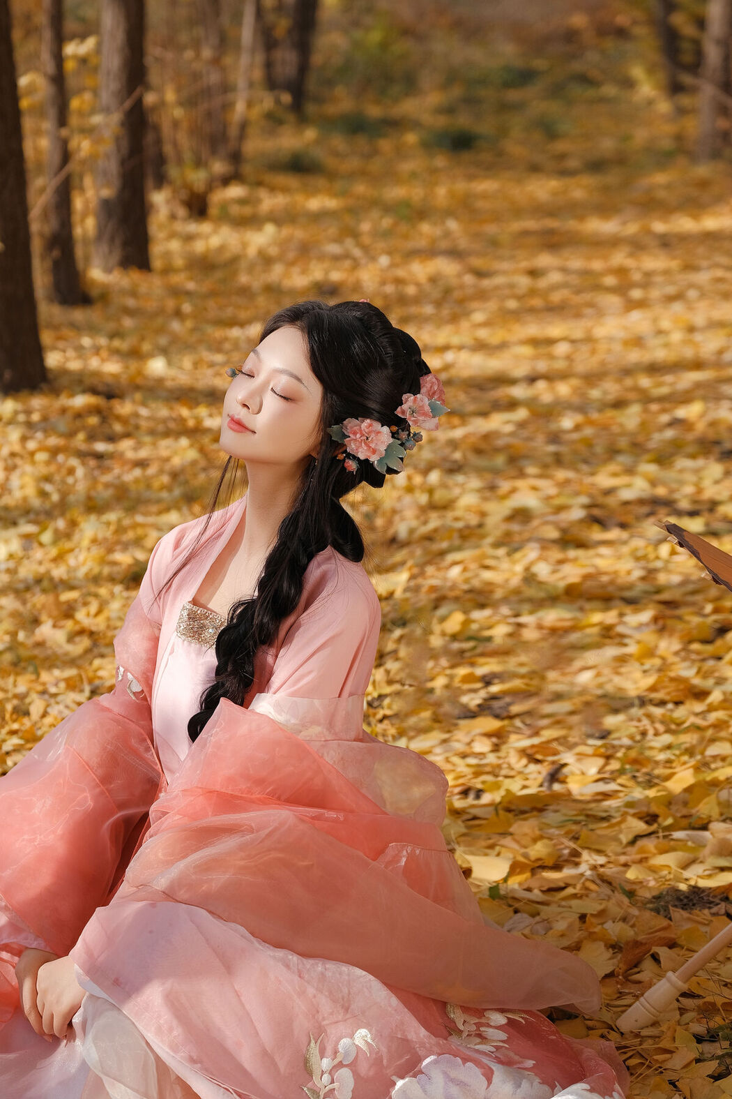 YiTuYu艺图语 Vol.7992 Qiu Qiu