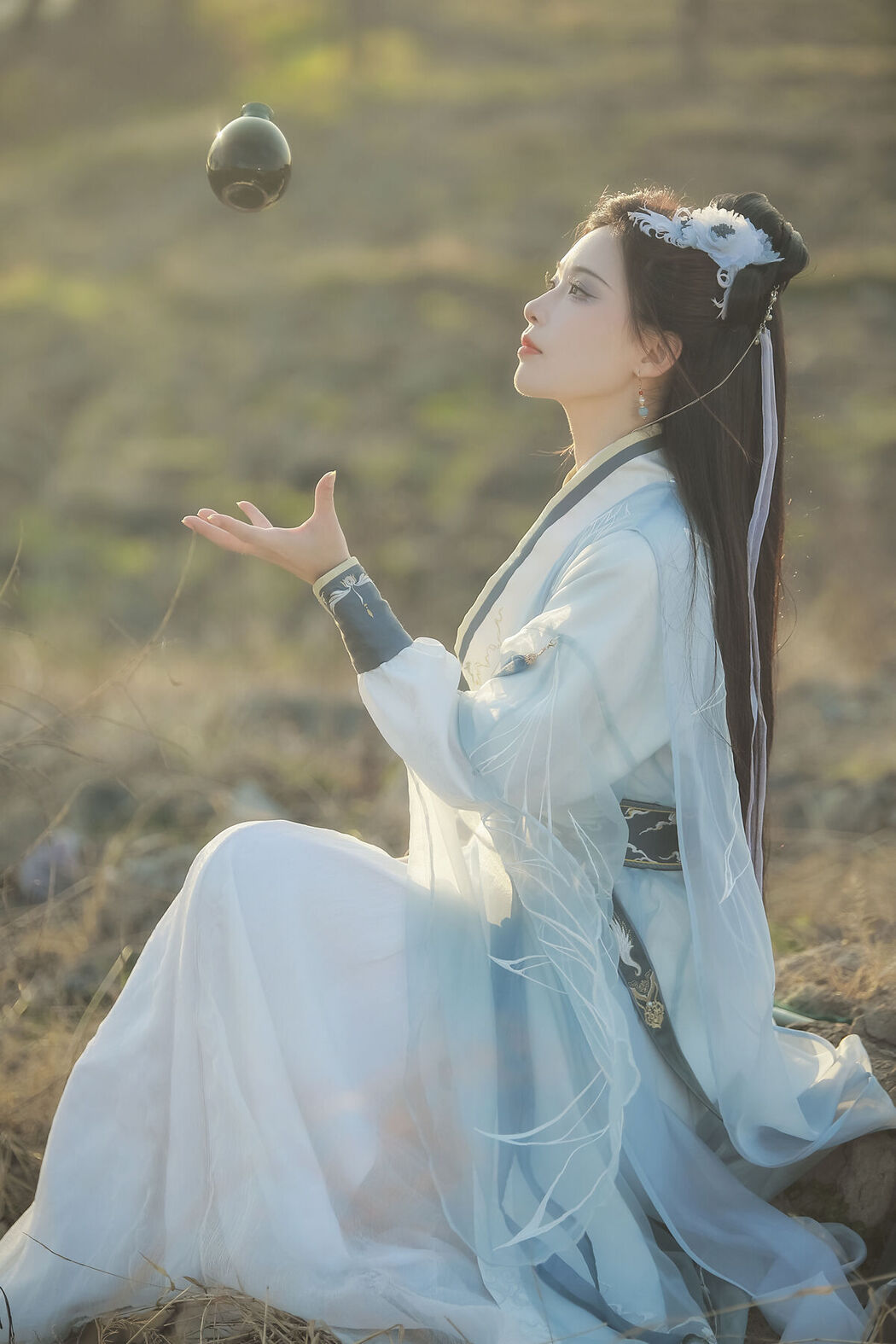 YiTuYu艺图语 Vol.8027 Miao Miao Jia De Xiao Yu Gan