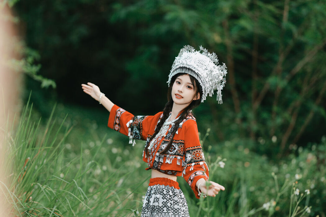 YiTuYu艺图语 Vol.7953 Xiao Le Ge Fei Xiang