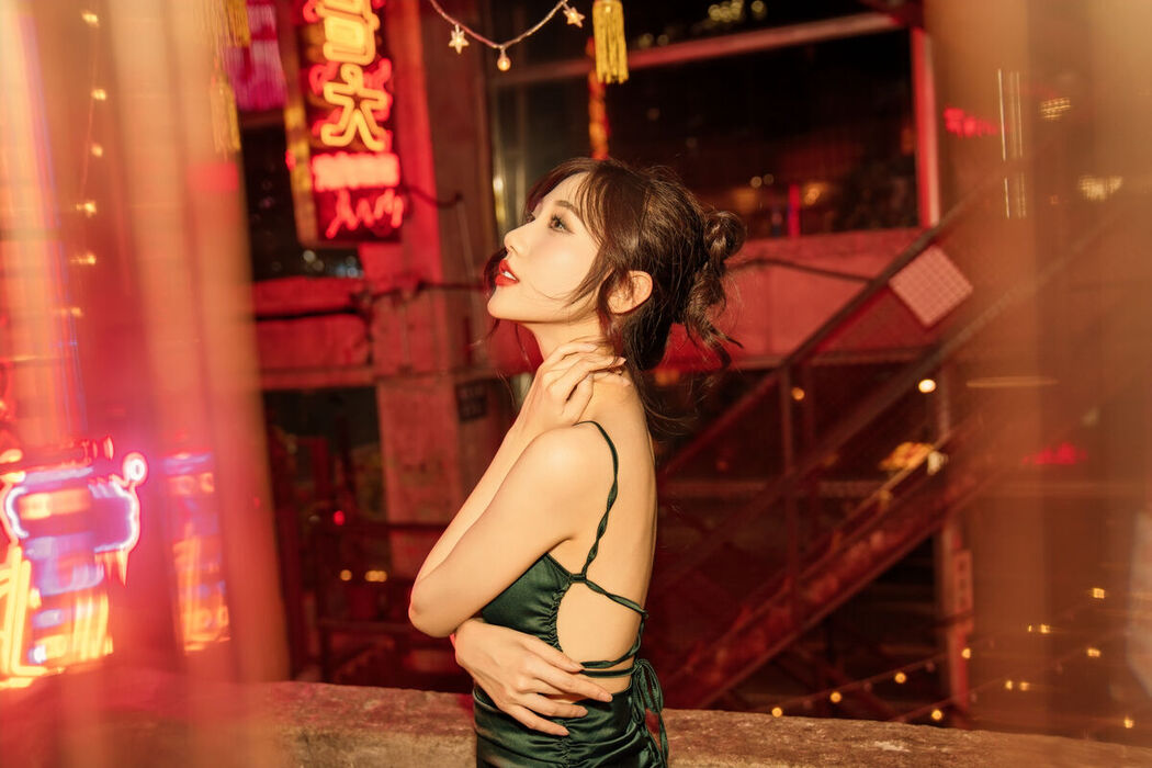 YiTuYu艺图语 Vol.8005 O1ne Wan