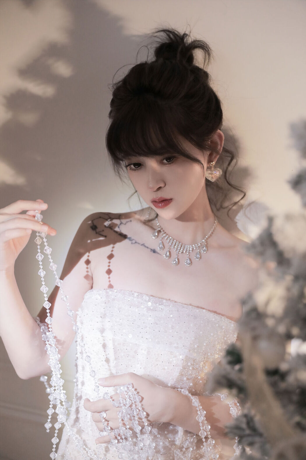 YiTuYu艺图语 Vol.7964 Yi Xuan
