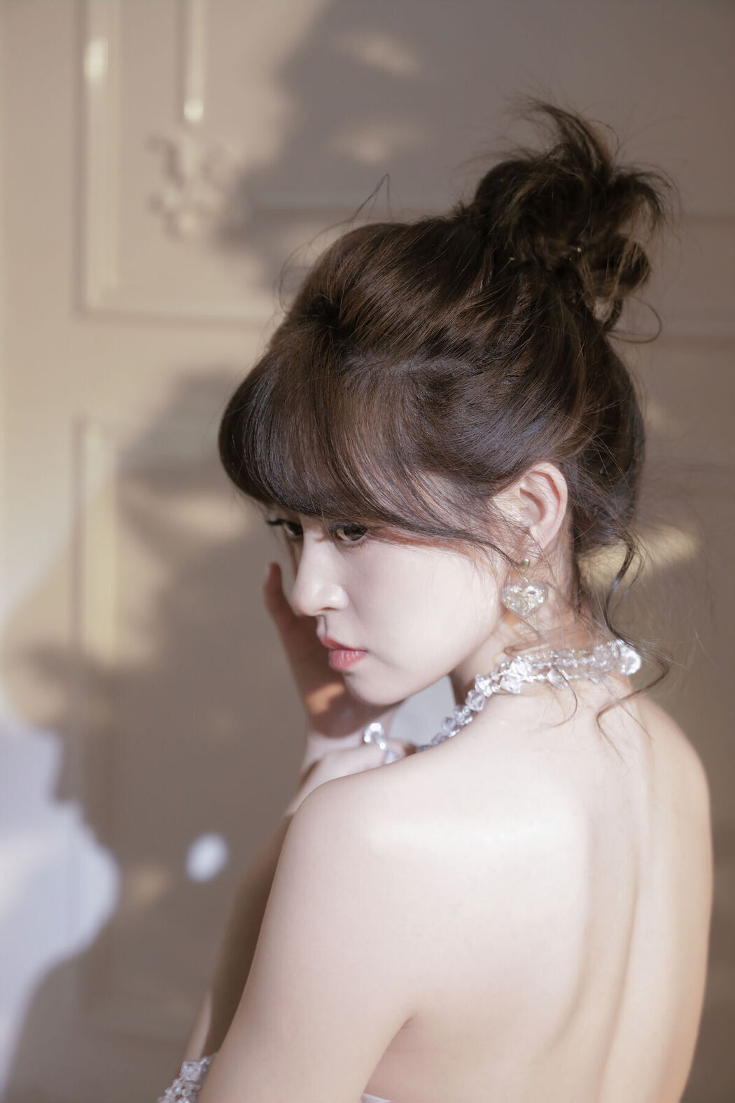 YiTuYu艺图语 Vol.7964 Yi Xuan