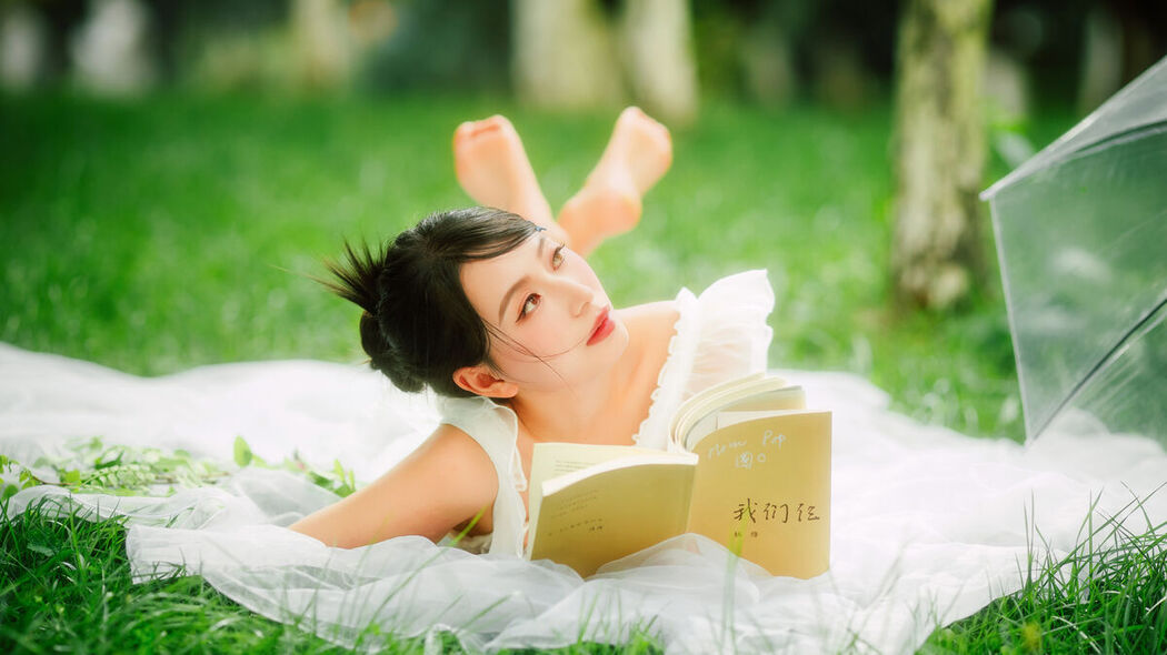YiTuYu艺图语 Vol.7921 Hu Jia Zi