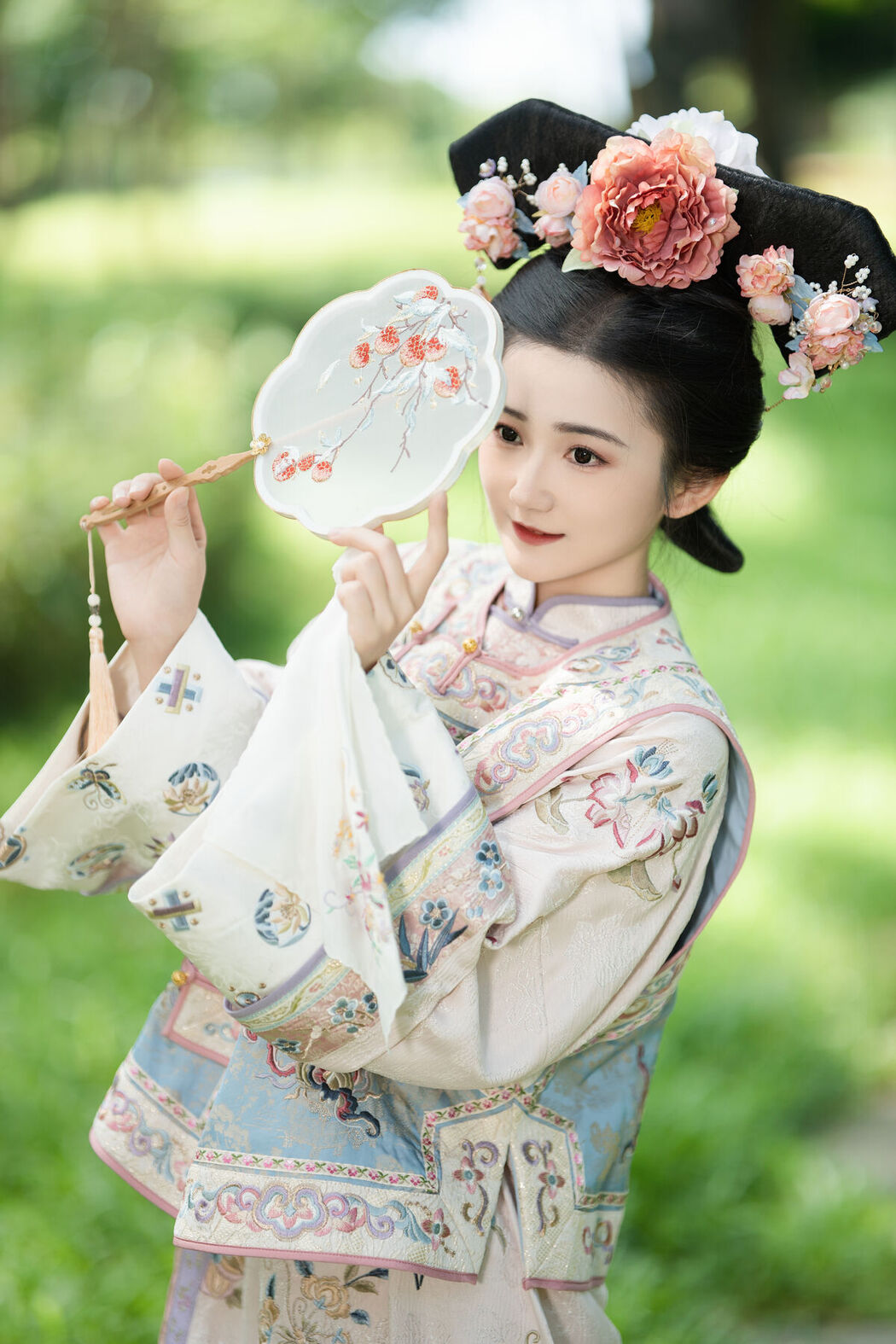 YiTuYu艺图语 Vol.8030 Dan Gao De Dan Dan