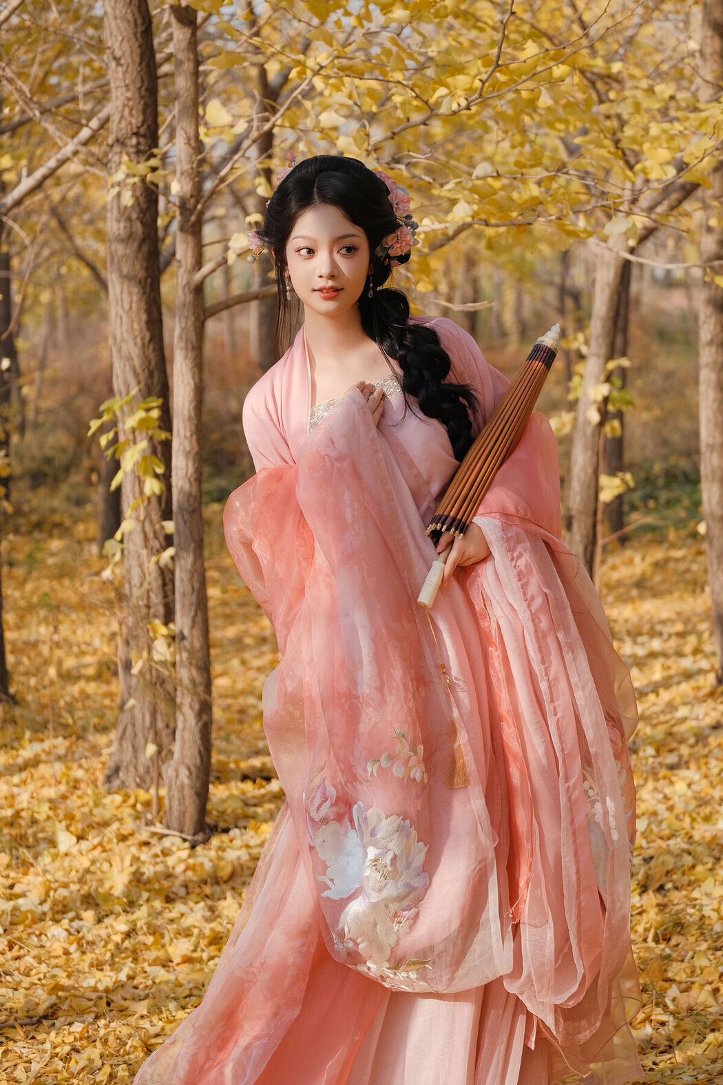 YiTuYu艺图语 Vol.7992 Qiu Qiu