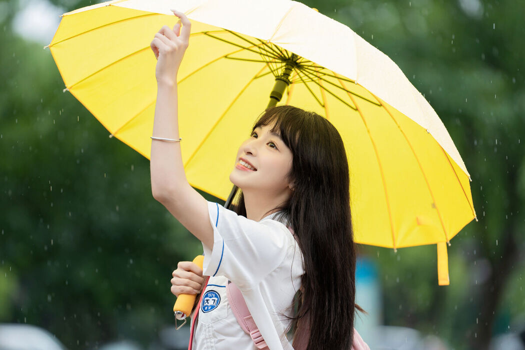 YiTuYu艺图语 Vol.7963 Xia Yu Xiao Nian