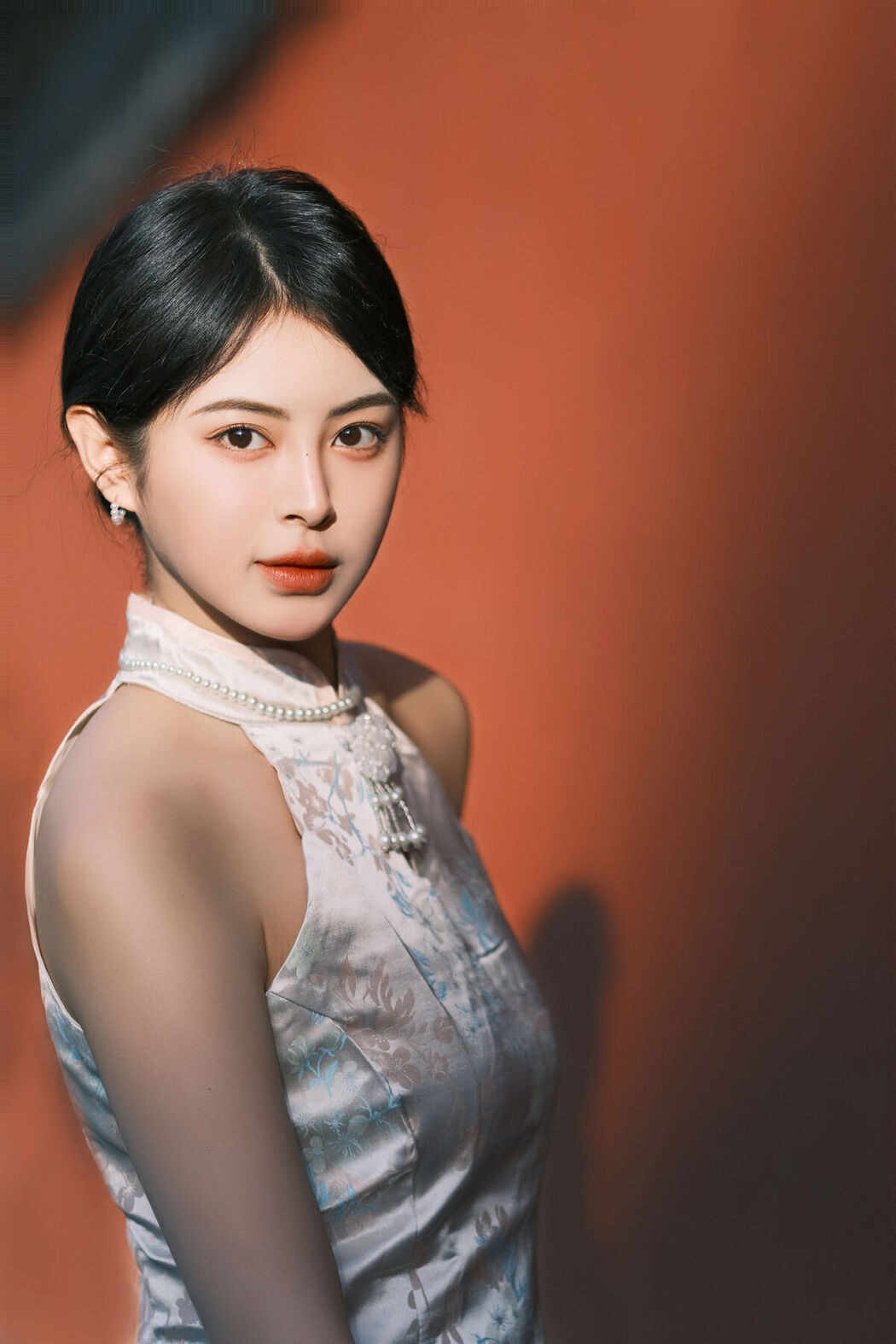 YiTuYu艺图语 Vol.7979 Hu Yun En Yoo En