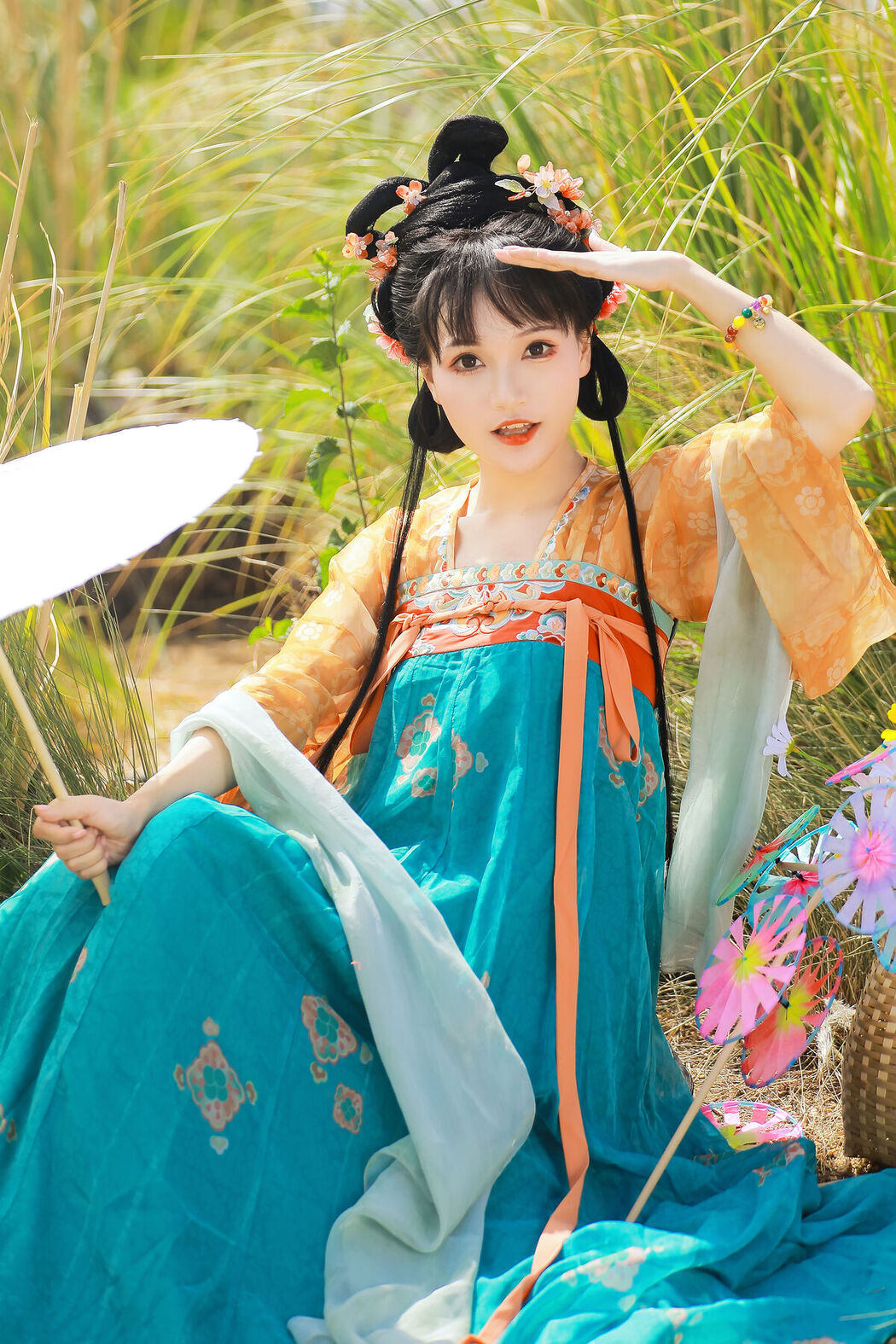 YiTuYu艺图语 Vol.7999 Fen Xiang Xiao Ye
