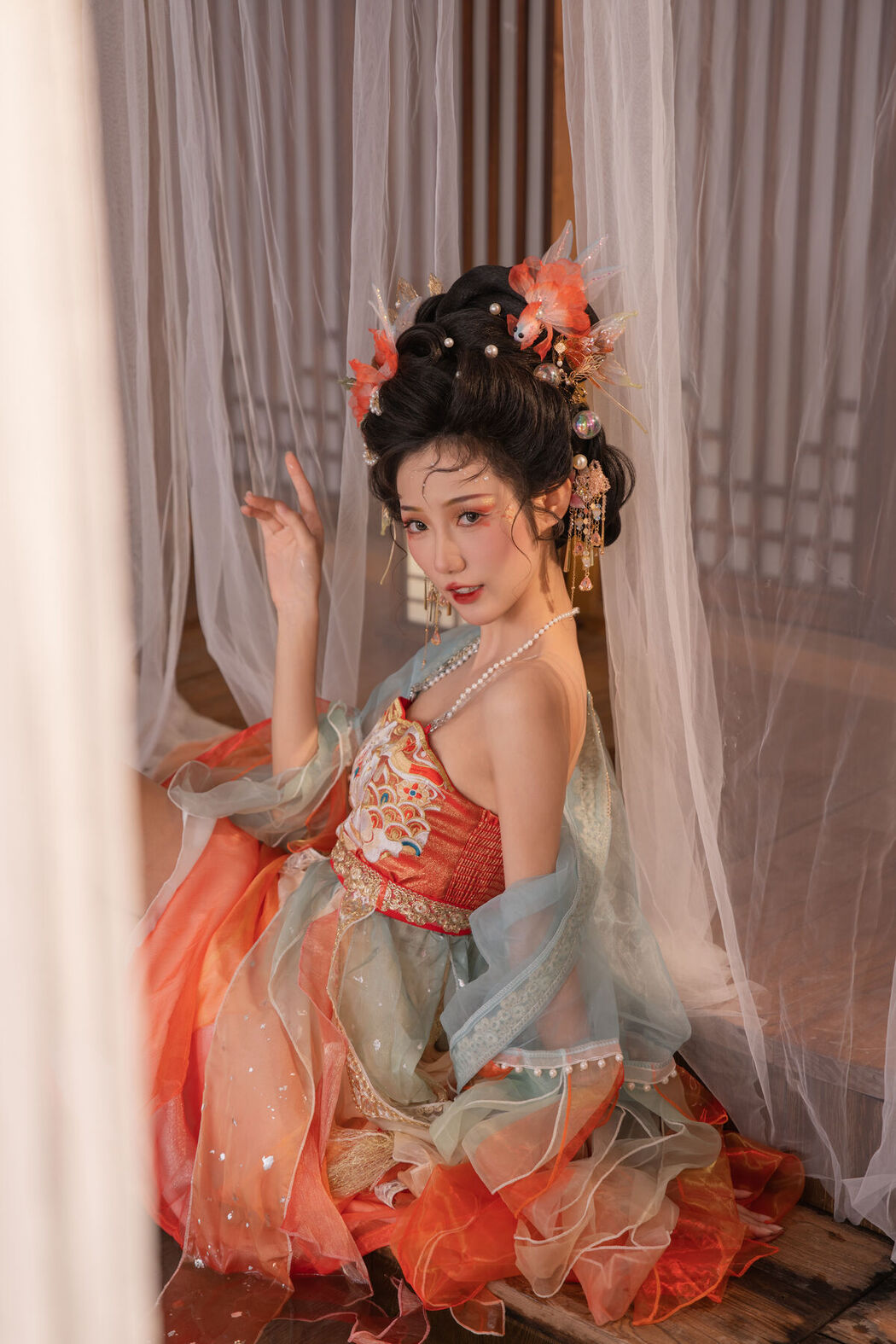 YiTuYu艺图语 Vol.8019 O1ne Wan
