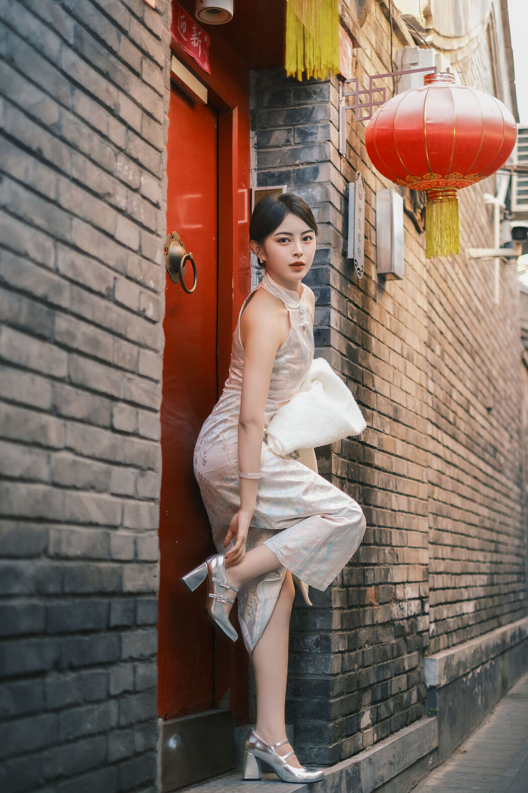 YiTuYu艺图语 Vol.7979 Hu Yun En Yoo En