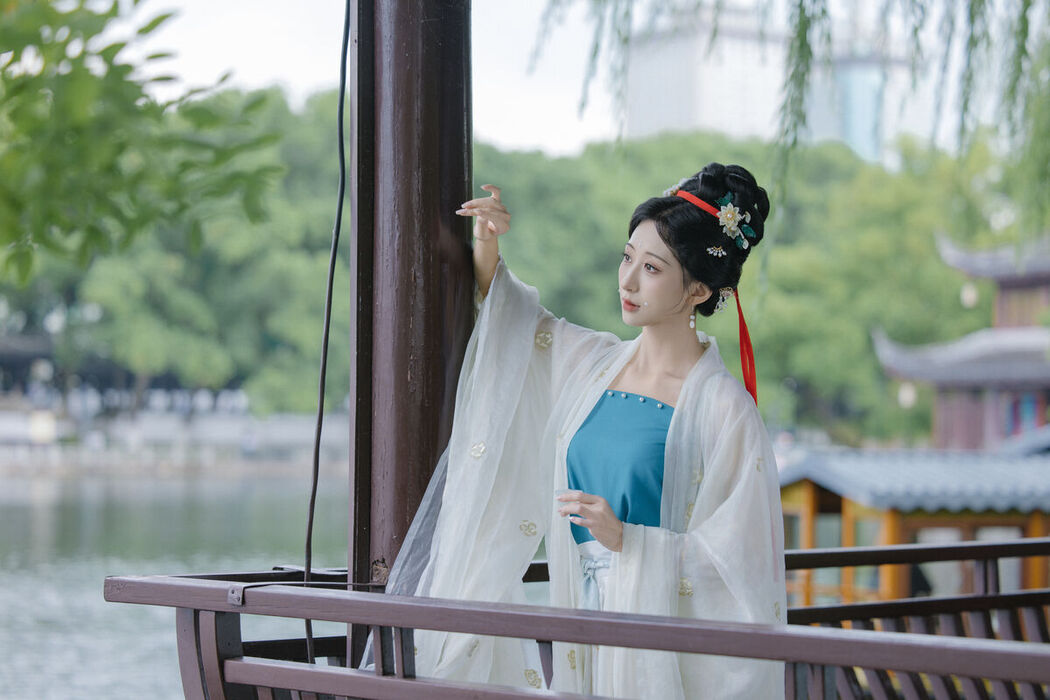 YiTuYu艺图语 Vol.7946 Su Fan