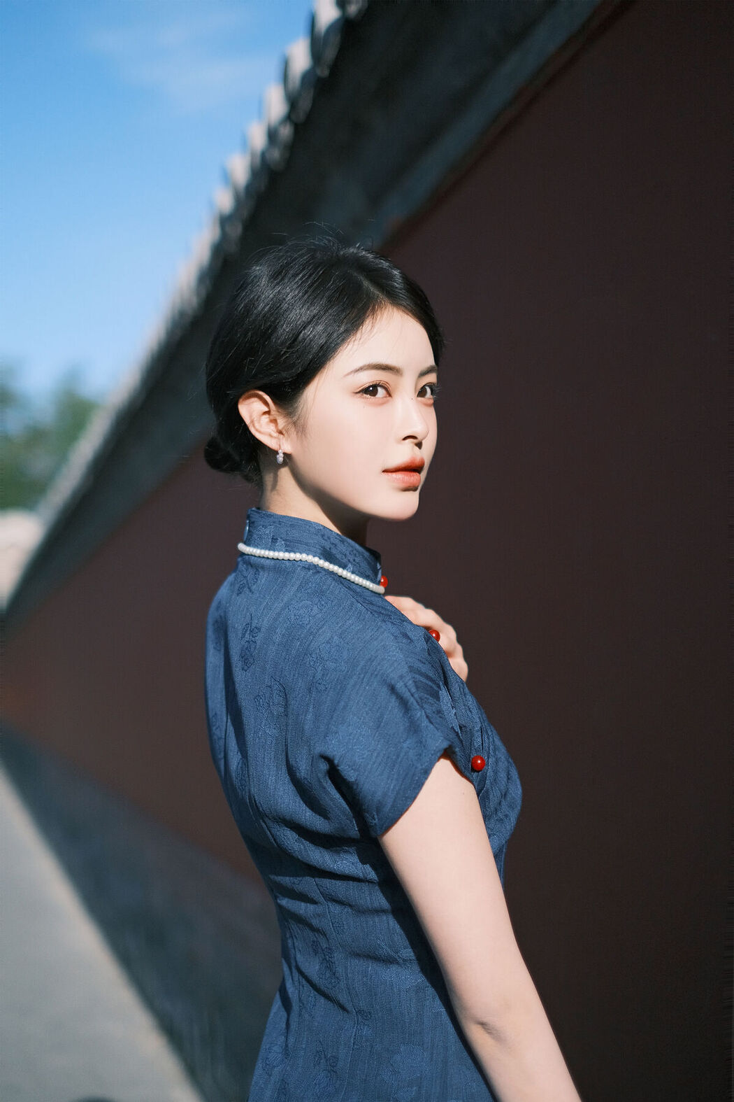 YiTuYu艺图语 Vol.7989 Hu Yun En Yoo En