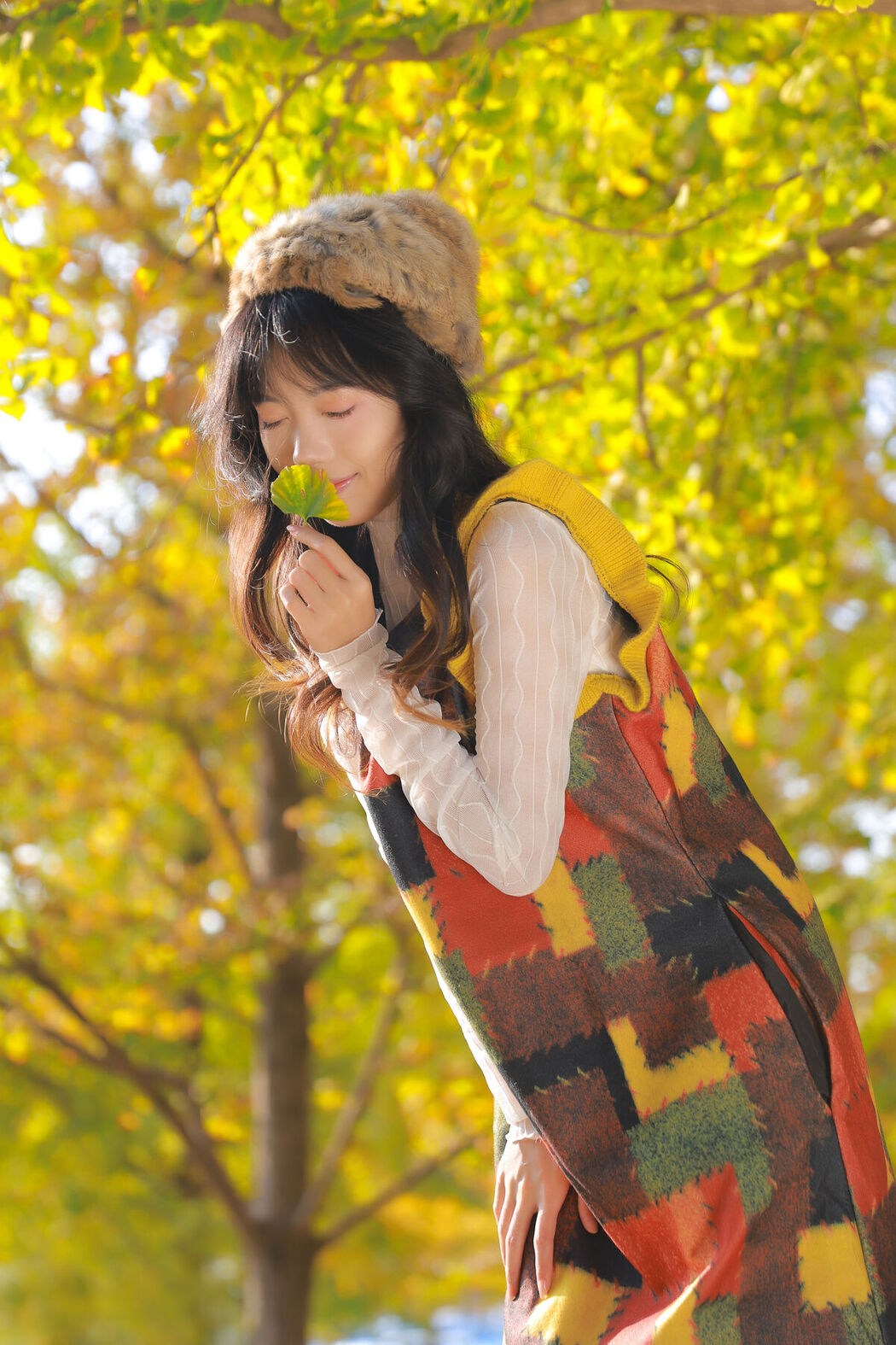 YiTuYu艺图语 Vol.8004 Xiao Wei Ren Er