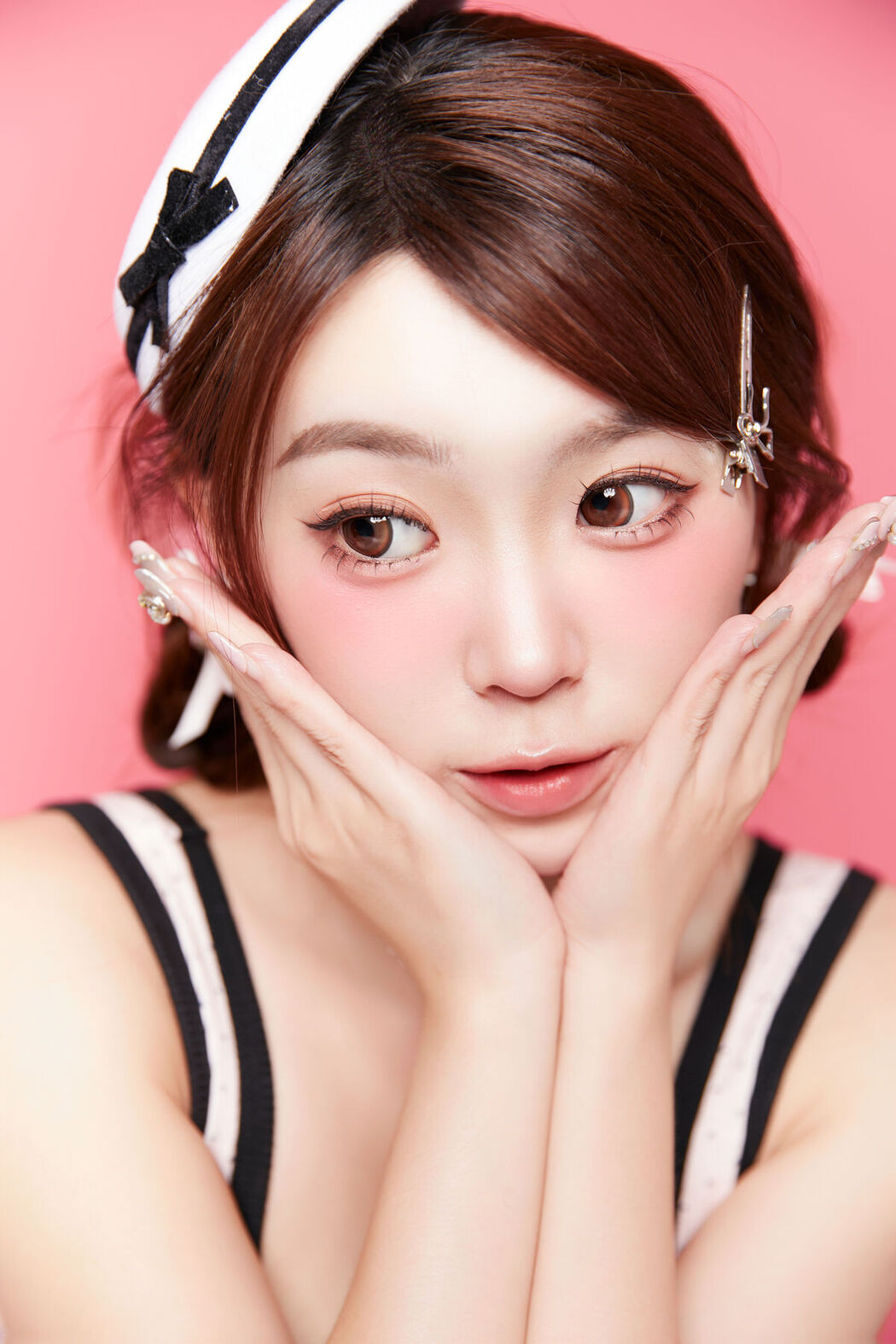 YiTuYu艺图语 Vol.7995 Carlee Shi 77 Ya