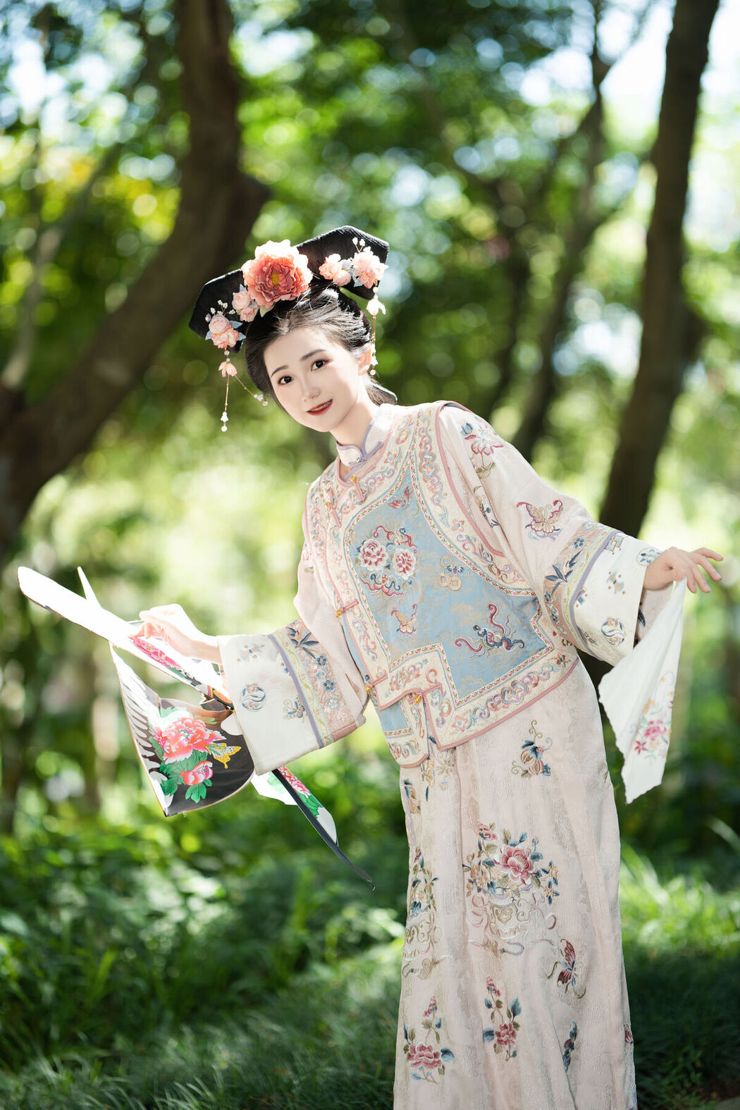 YiTuYu艺图语 Vol.8030 Dan Gao De Dan Dan