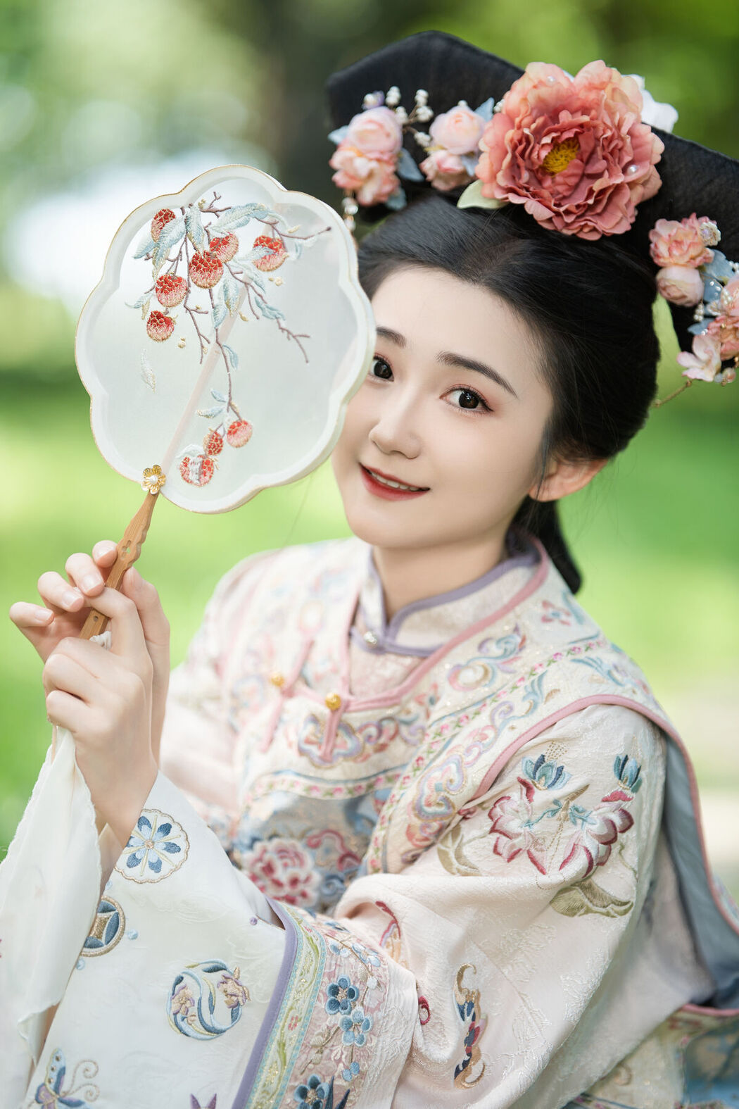 YiTuYu艺图语 Vol.8030 Dan Gao De Dan Dan