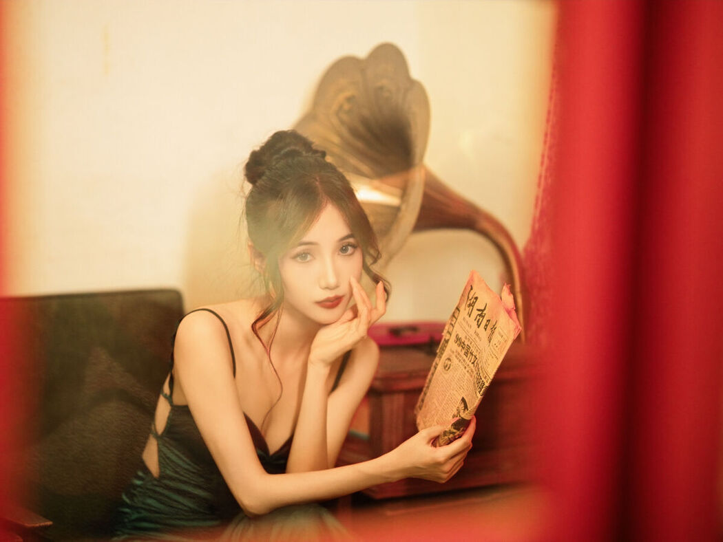YiTuYu艺图语 Vol.8005 O1ne Wan